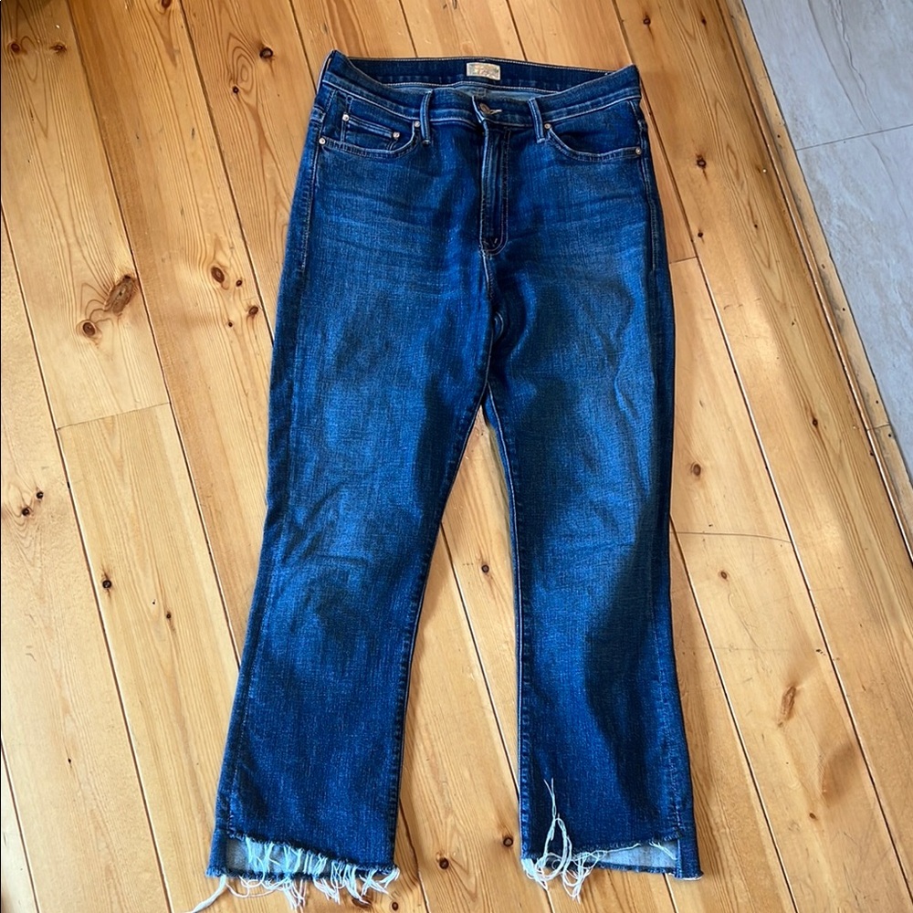 Mother The Insider Crop Step Fray Jeans